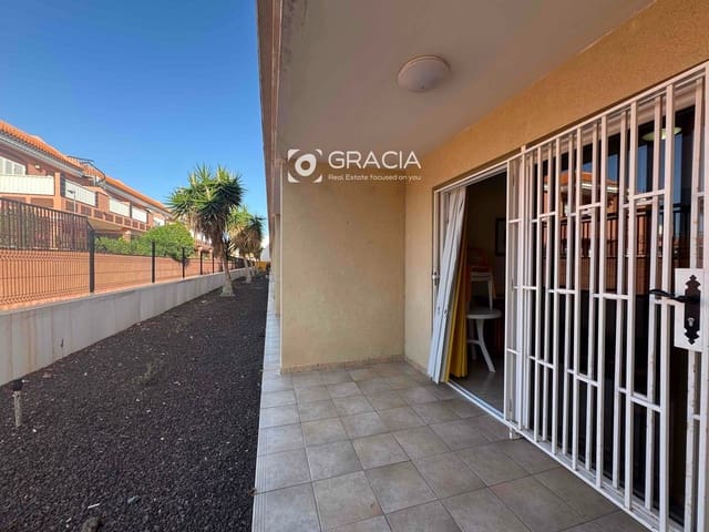 1 chambre Appartement à vendre à Costa del Silencio, Arona avec piscine - 193 000 € (Ref: 9552973)