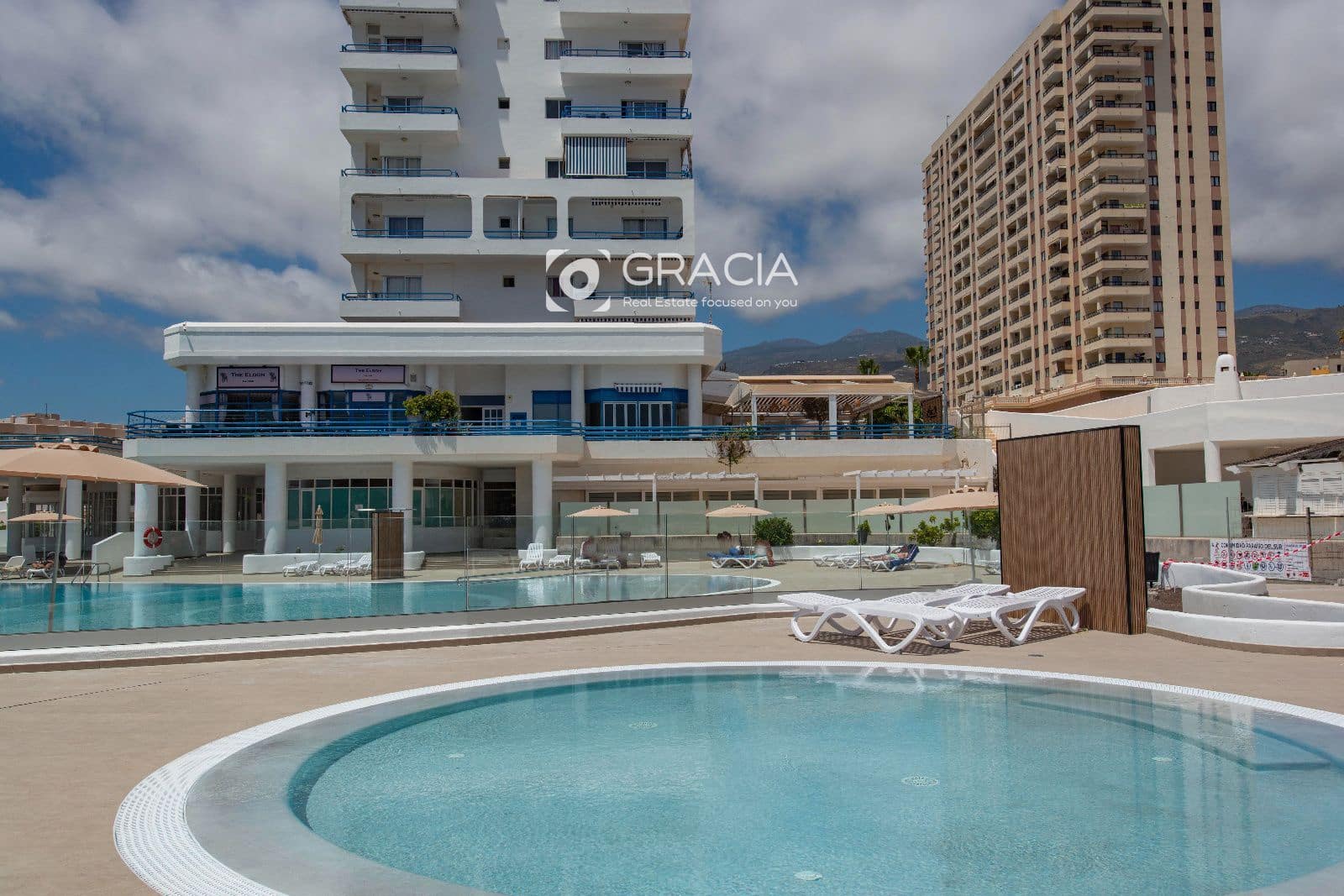 1 chambre Appartement à vendre à Playa Paraiso avec piscine garage - 204 900 € (Ref: 9552974)