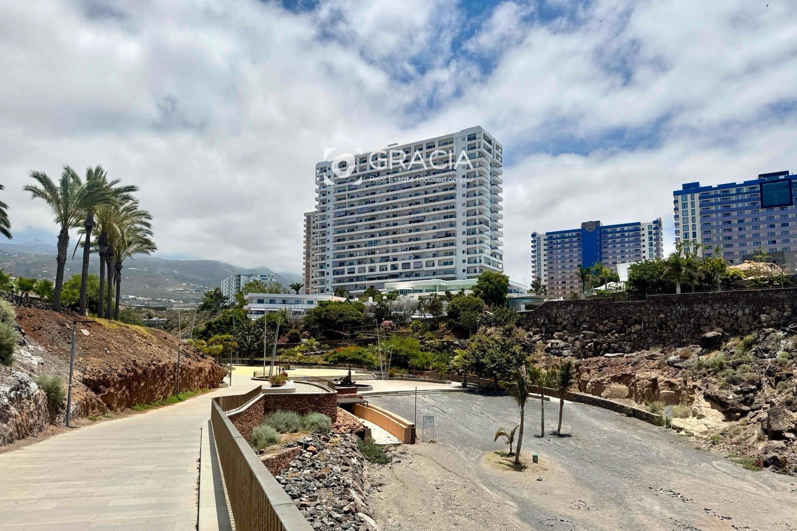 1 chambre Appartement à vendre à Playa Paraiso avec piscine garage - 204 900 € (Ref: 9552974)