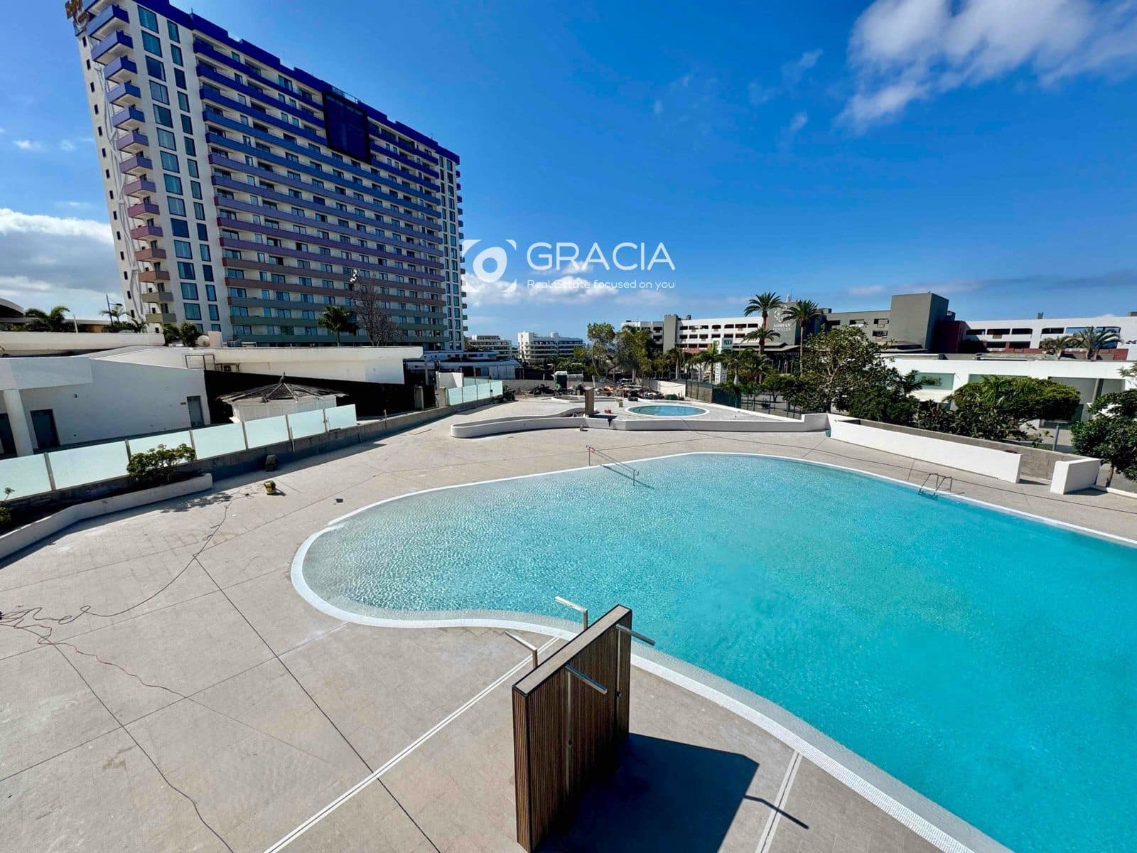 1 chambre Appartement à vendre à Playa Paraiso avec piscine garage - 204 900 € (Ref: 9552974)