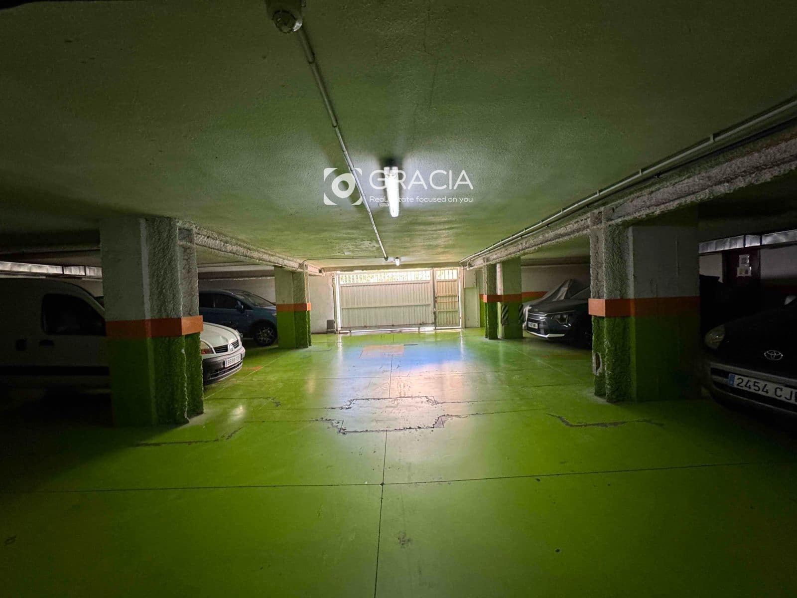 3 slaapkamer Flat te koop in Los Cristianos met zwembad garage - € 430.000 (Ref: 9552975)