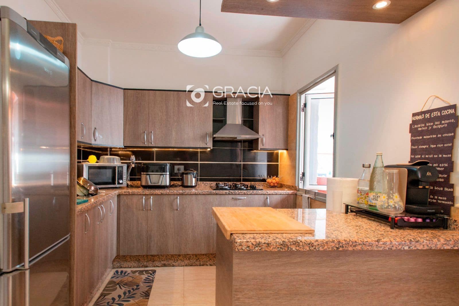 4 quarto Casa em Banda para venda em San Isidro de Abona com garagem - 446 000 € (Ref: 9552978)