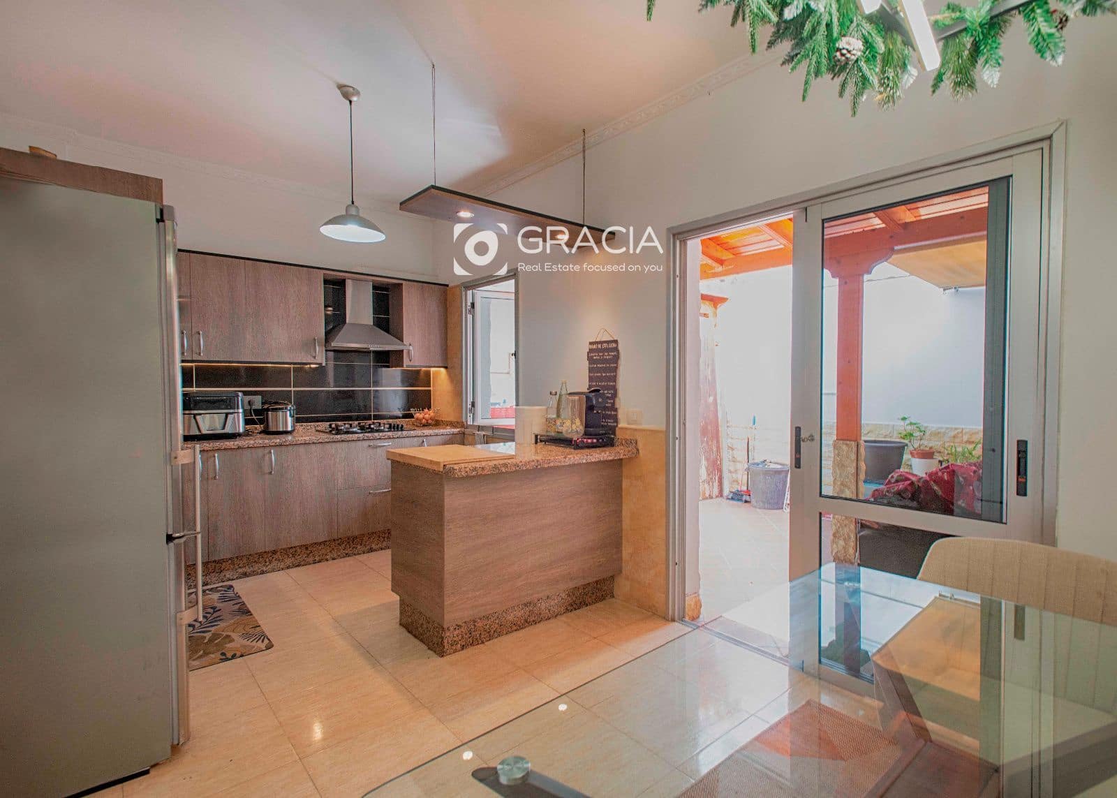 4 quarto Casa em Banda para venda em San Isidro de Abona com garagem - 446 000 € (Ref: 9552978)