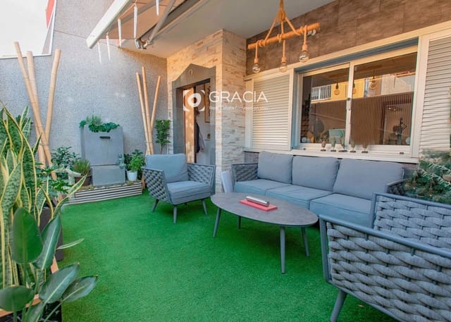 4 quarto Casa em Banda para venda em San Isidro de Abona, Granadilla de Abona com garagem - 446 000 € (Ref: 9552978)