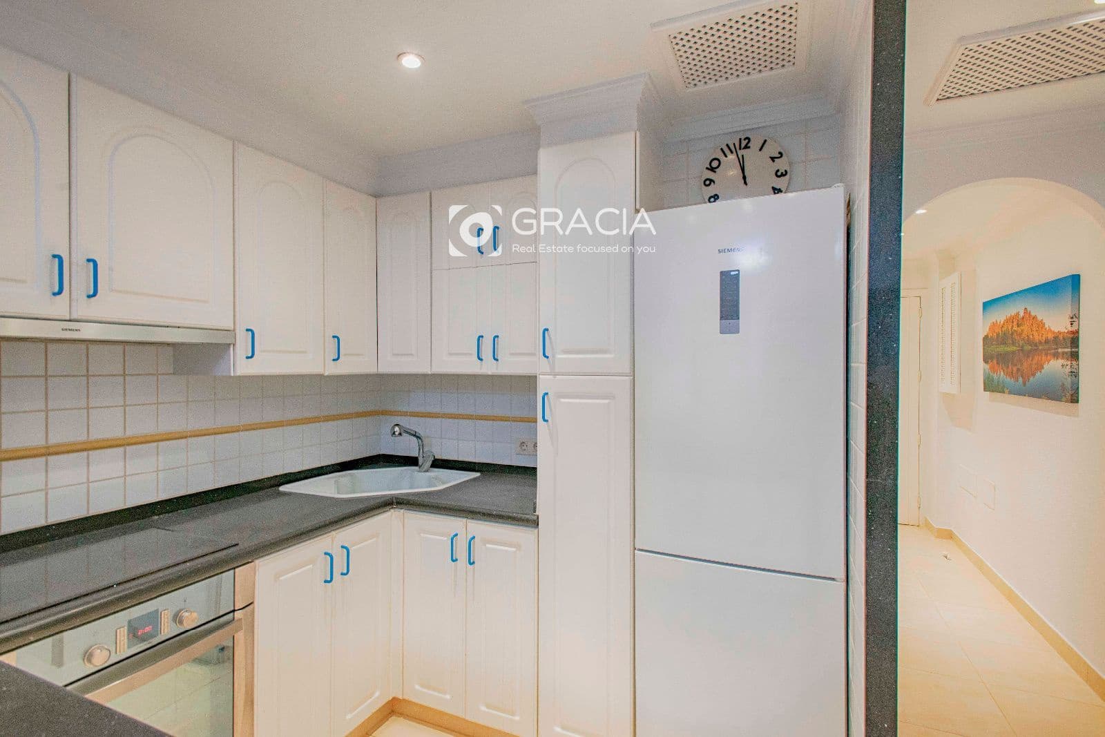 1 slaapkamer Flat te koop in Costa Adeje met zwembad - € 530.000 (Ref: 9552982)