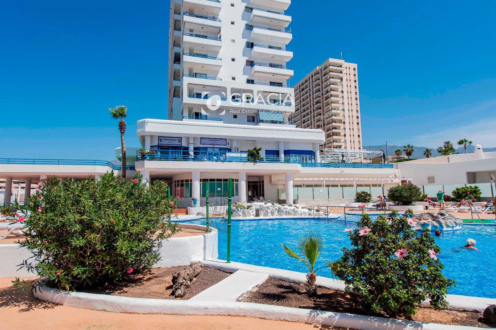 Piso en Playa Paraiso en venta con piscina - 199.000 € (Ref: 9552983)