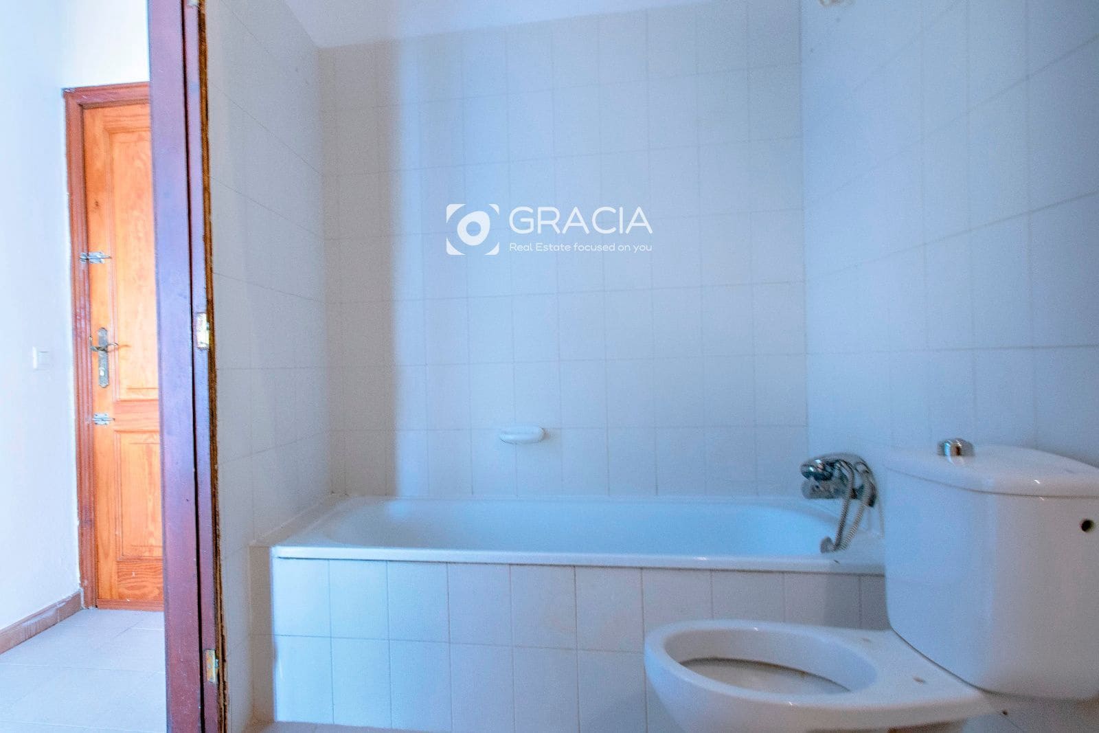 Piso en Playa Paraiso en venta con piscina - 199.000 € (Ref: 9552983)