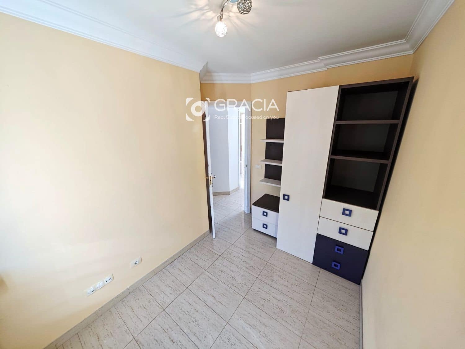 3 soveværelse Byhus til salg i Chayofa med garage - € 390.000 (Ref: 9552984)