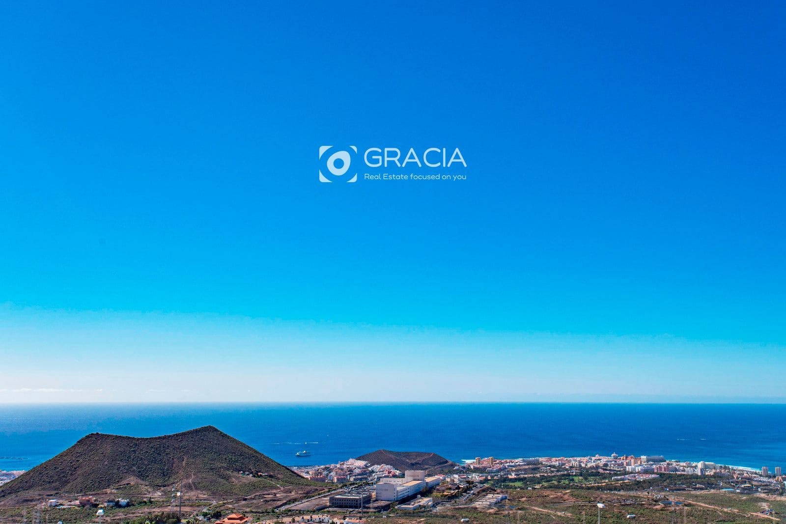 3 soveværelse Byhus til salg i Chayofa med garage - € 390.000 (Ref: 9552984)