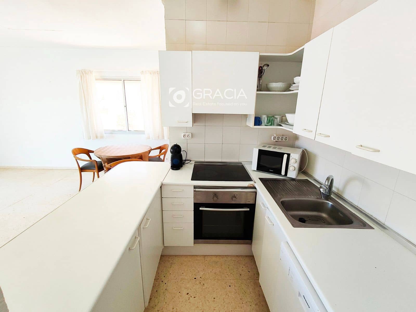 3 bedroom Villa for sale in Callao Salvaje with pool - € 469,900 (Ref: 9552985)