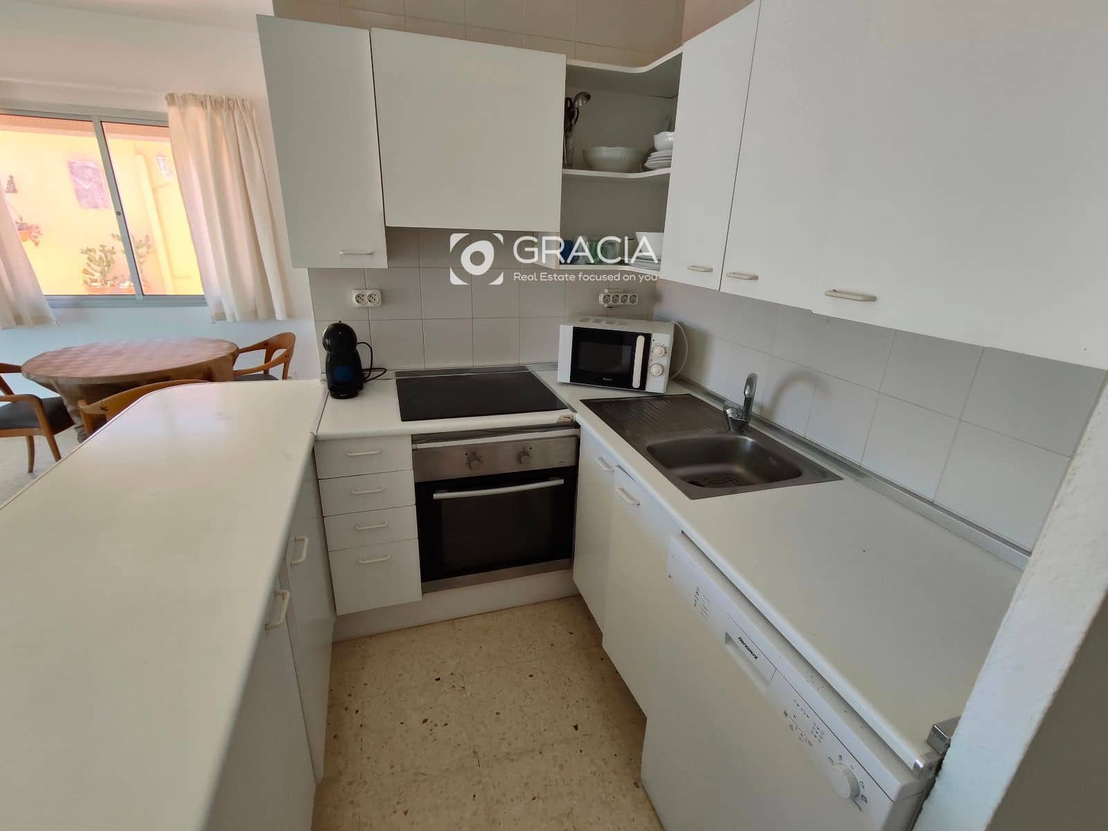 3 bedroom Villa for sale in Callao Salvaje with pool - € 469,900 (Ref: 9552985)