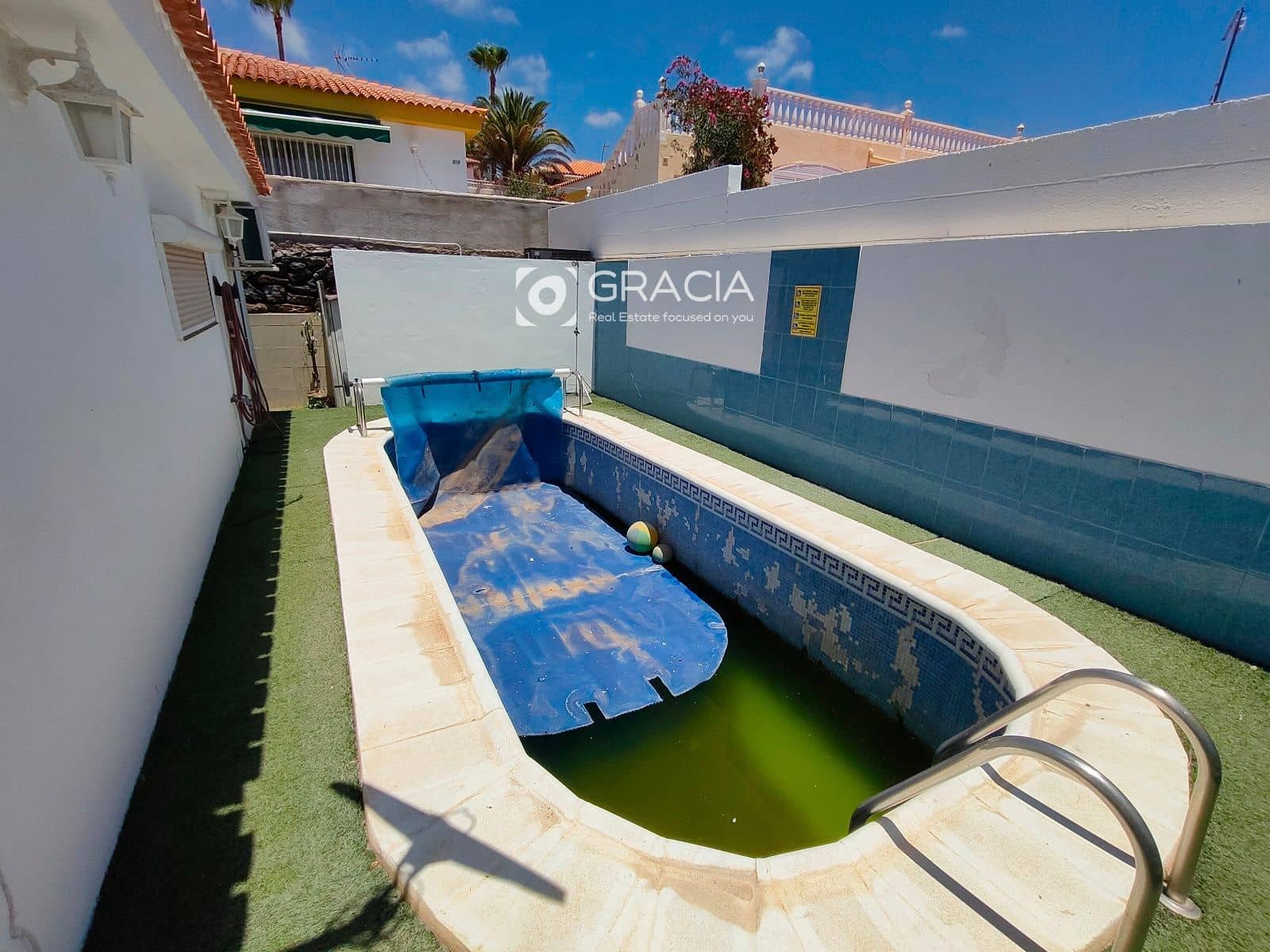 3 bedroom Villa for sale in Callao Salvaje with pool - € 469,900 (Ref: 9552985)