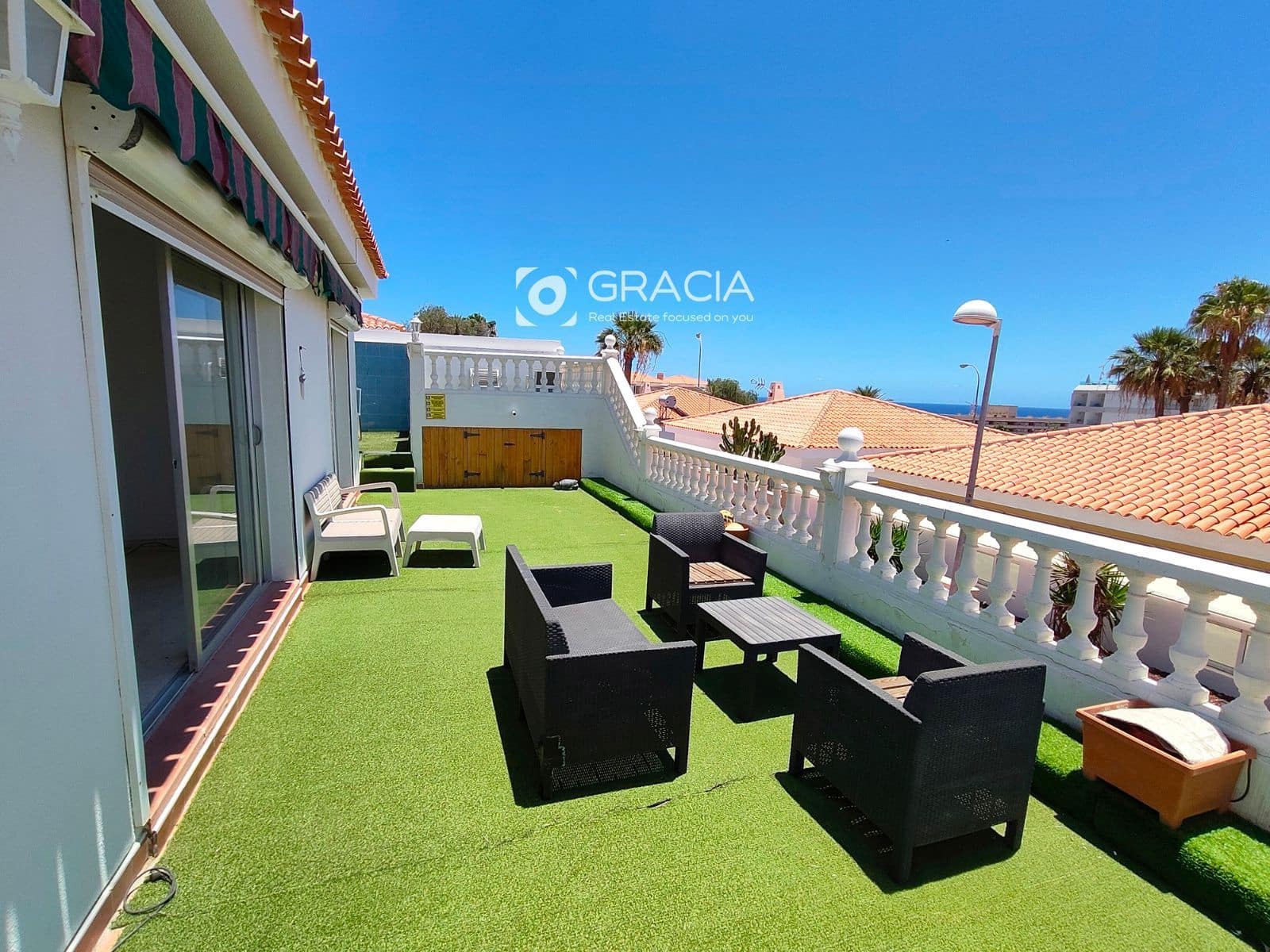 3 bedroom Villa for sale in Callao Salvaje with pool - € 469,900 (Ref: 9552985)