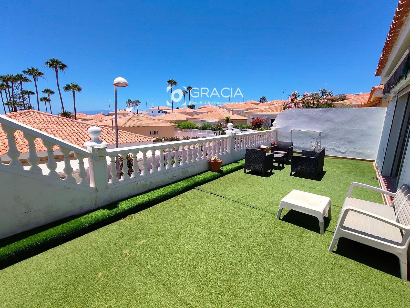 3 bedroom Villa for sale in Callao Salvaje with pool - € 469,900 (Ref: 9552985)