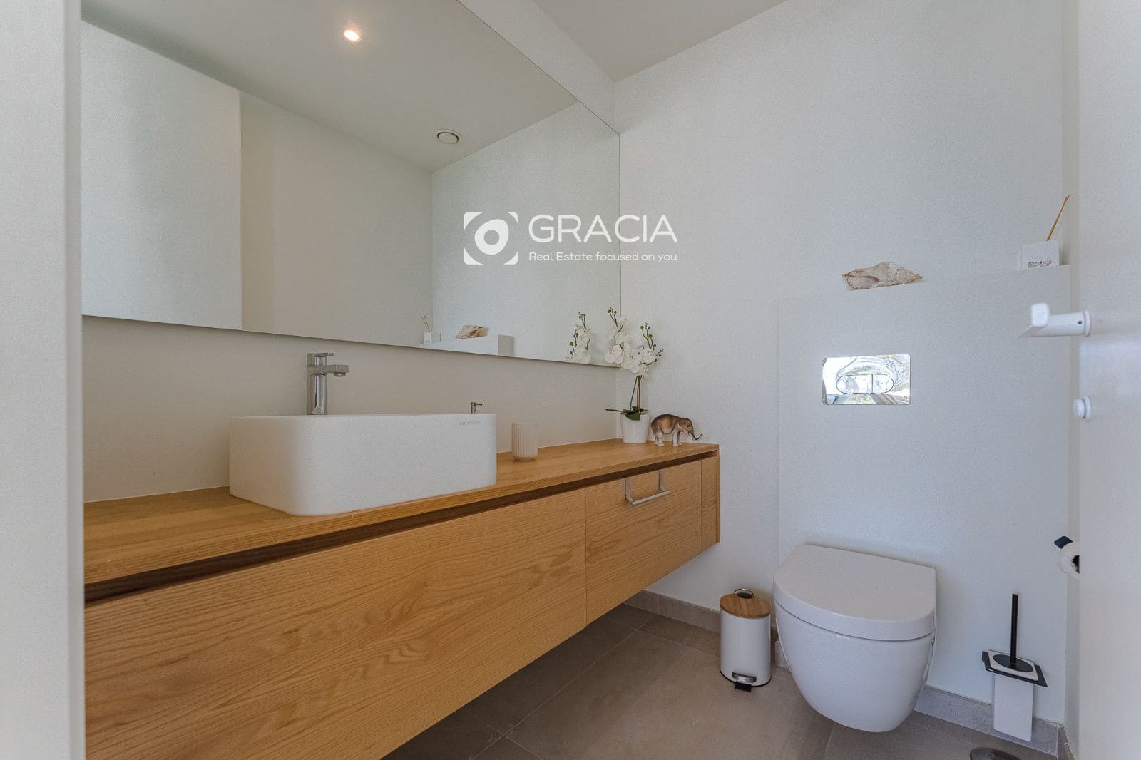 3 bedroom Townhouse for sale in Playa San Juan with pool garage - € 1,699,000 (Ref: 9552986)