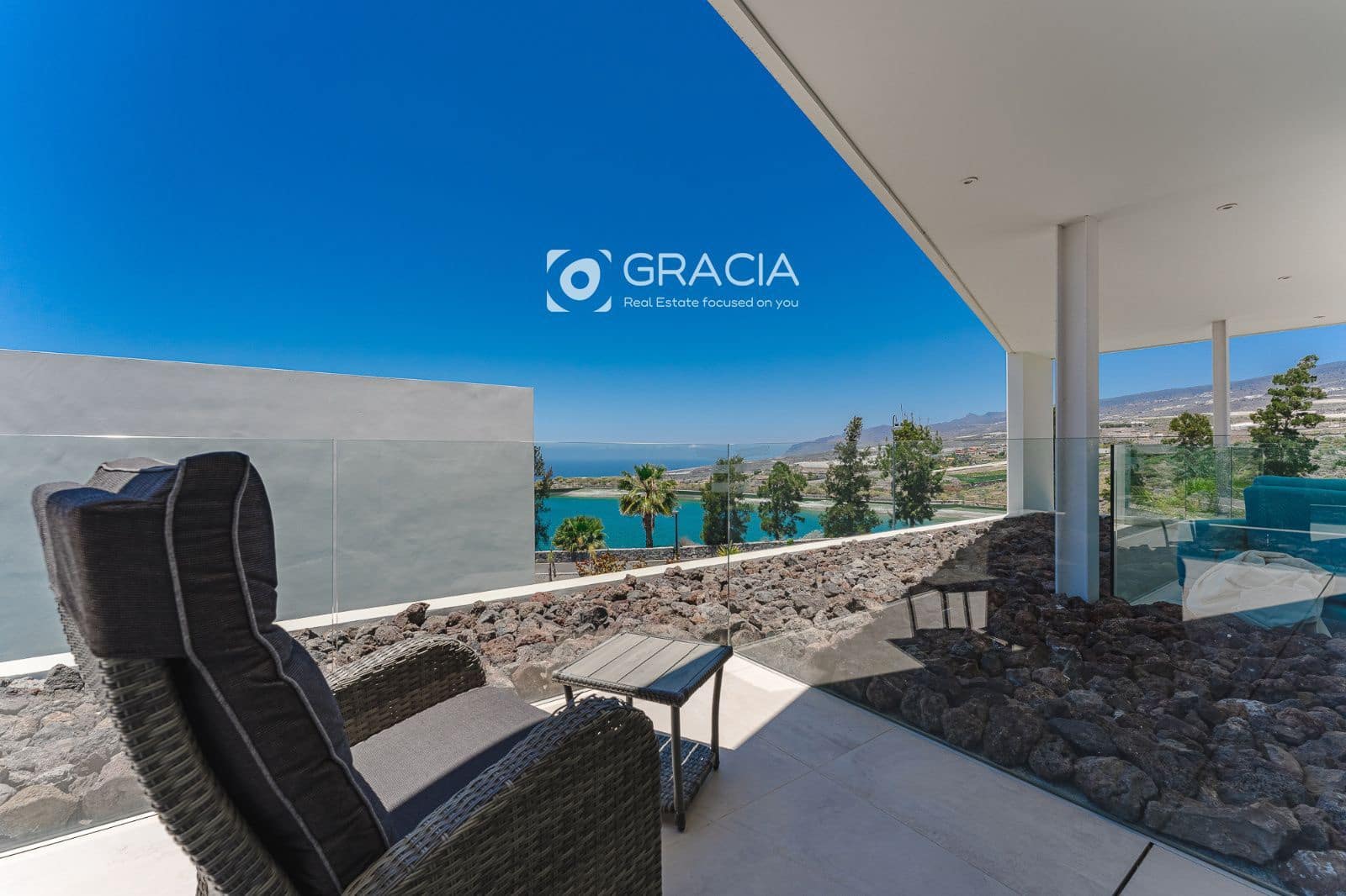 3 bedroom Townhouse for sale in Playa San Juan with pool garage - € 1,699,000 (Ref: 9552986)