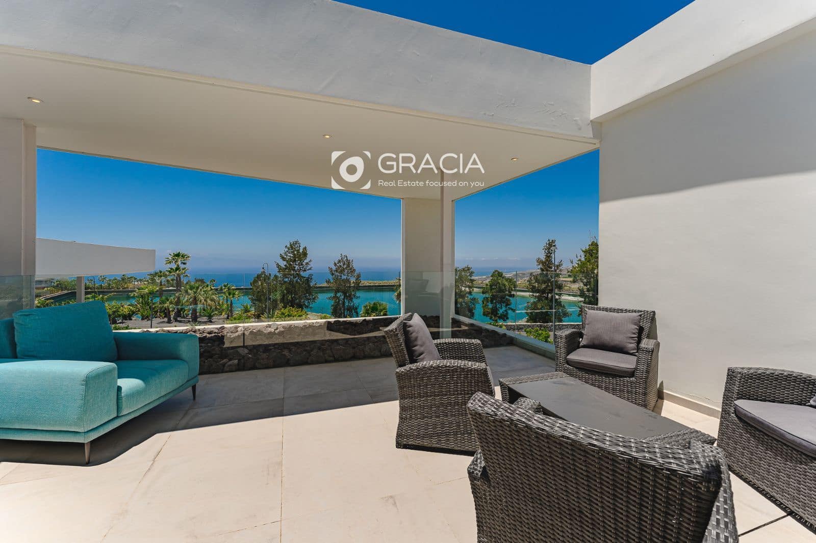 3 bedroom Townhouse for sale in Playa San Juan with pool garage - € 1,699,000 (Ref: 9552986)