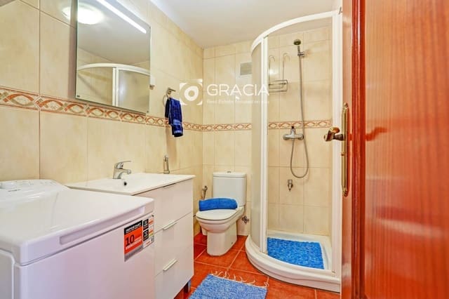 1 makuuhuone Asunto myytävänä paikassa Playa de las Americas, Arona mukana uima-altaan - 295 000 € (Ref: 9559302)