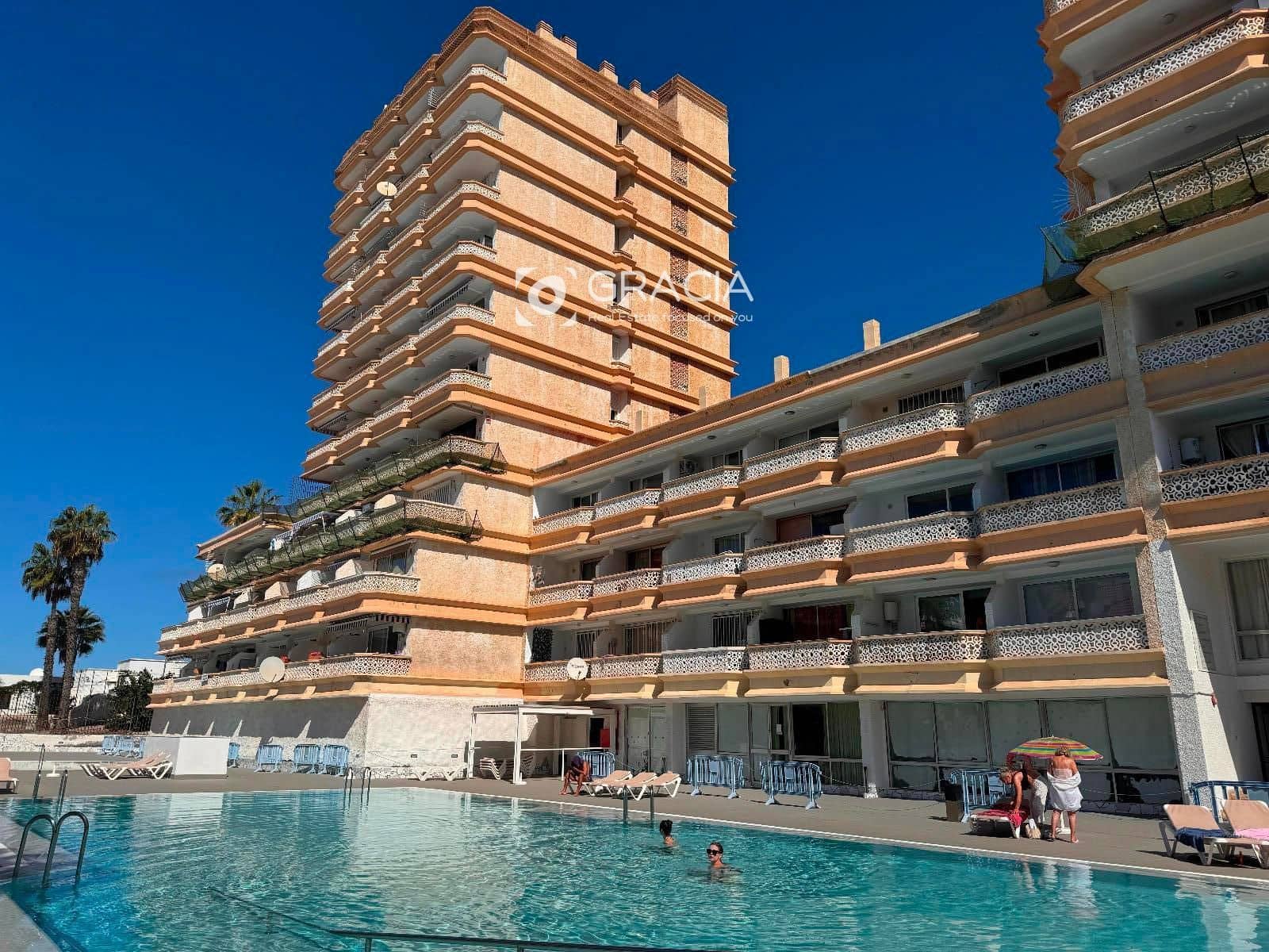 1 makuuhuone Asunto myytävänä paikassa Playa de las Americas mukana uima-altaan - 295 000 € (Ref: 9559302)