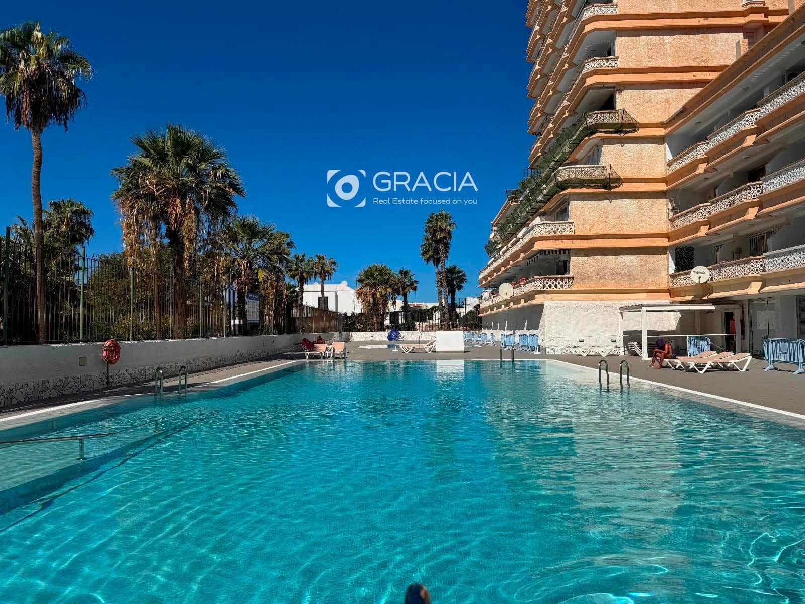 1 makuuhuone Asunto myytävänä paikassa Playa de las Americas mukana uima-altaan - 295 000 € (Ref: 9559302)