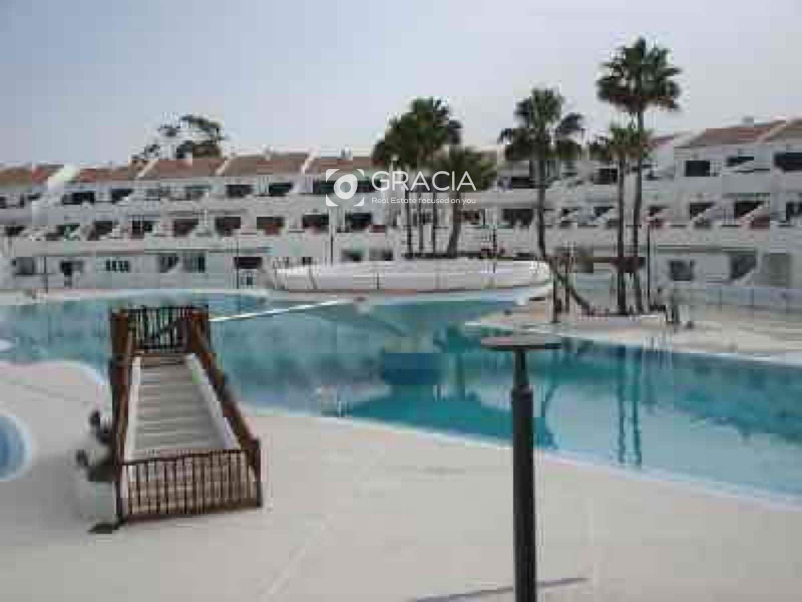 Lägenhet till salu i Costa del Silencio med pool - 195 000 € (Ref: 9575439)