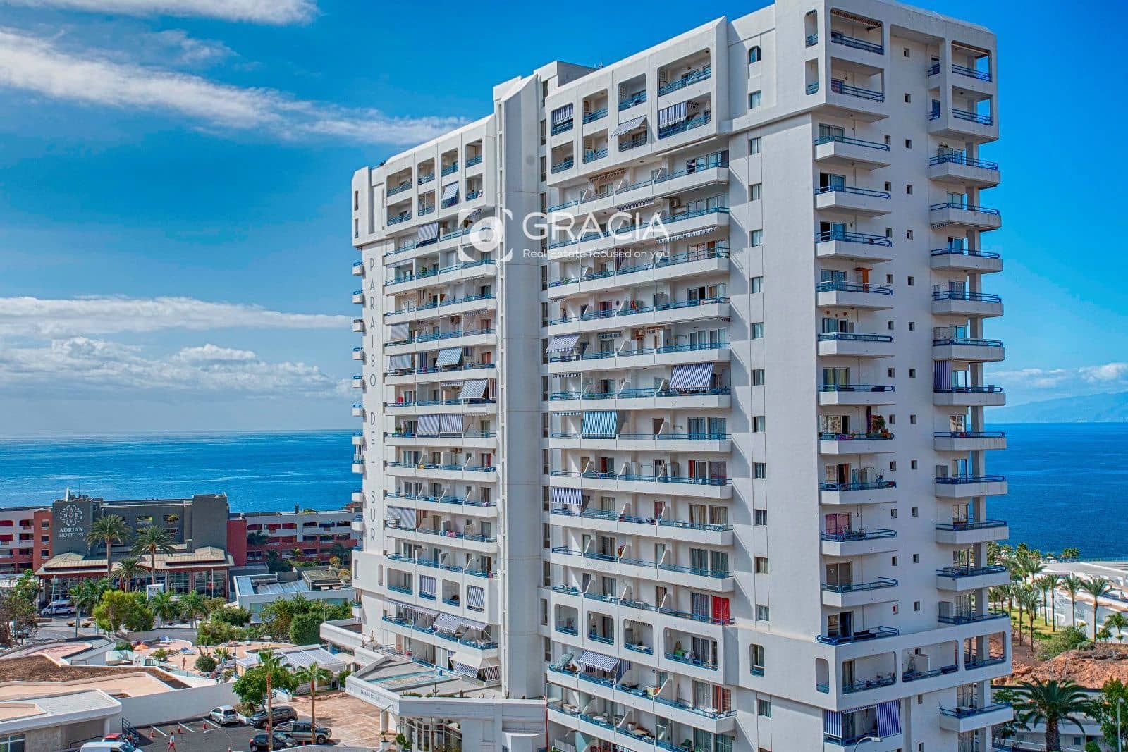 1 bedroom Flat for sale in Playa Paraiso with pool - € 225,000 (Ref: 9590495)