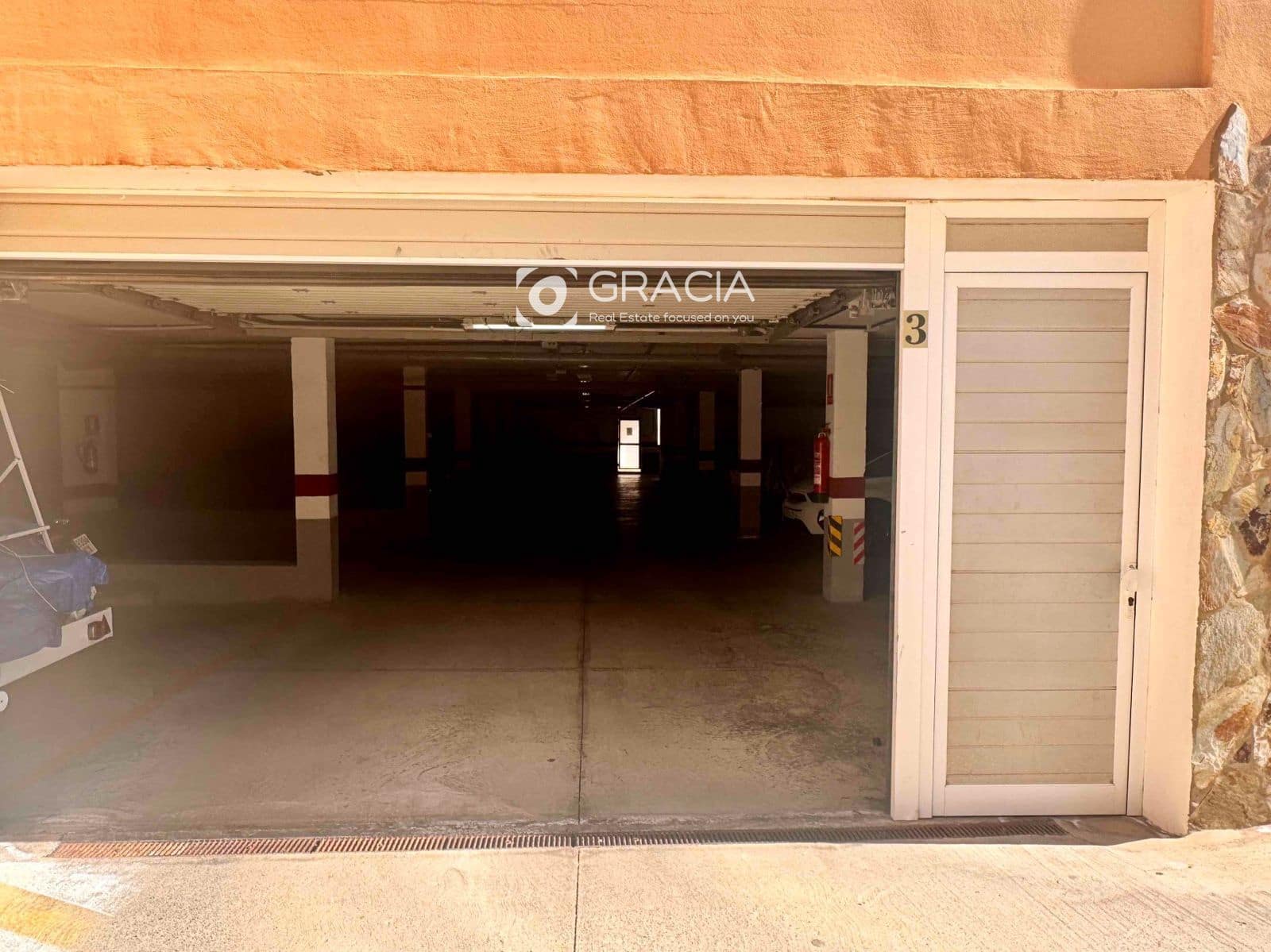 Garage for sale in Palm-Mar - € 16,000 (Ref: 9590727)