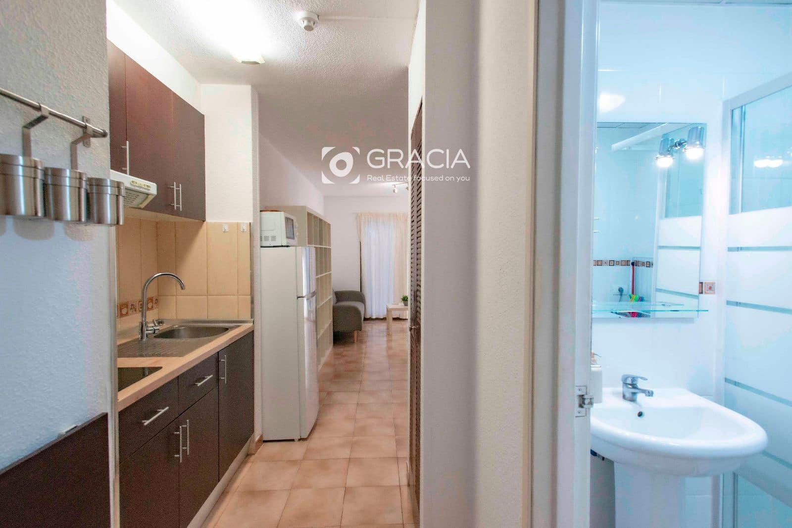 Piso de 1 habitación en Los Cristianos en alquiler con piscina - 1.700 € (Ref: 9606627)