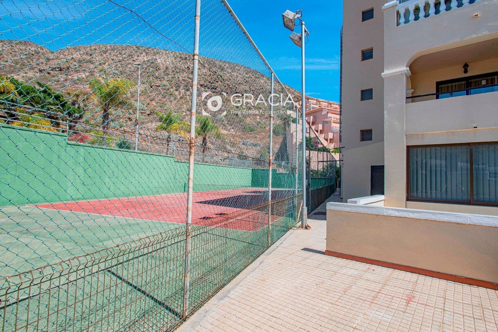 Piso de 1 habitación en Los Cristianos en alquiler con piscina - 1.700 € (Ref: 9606627)