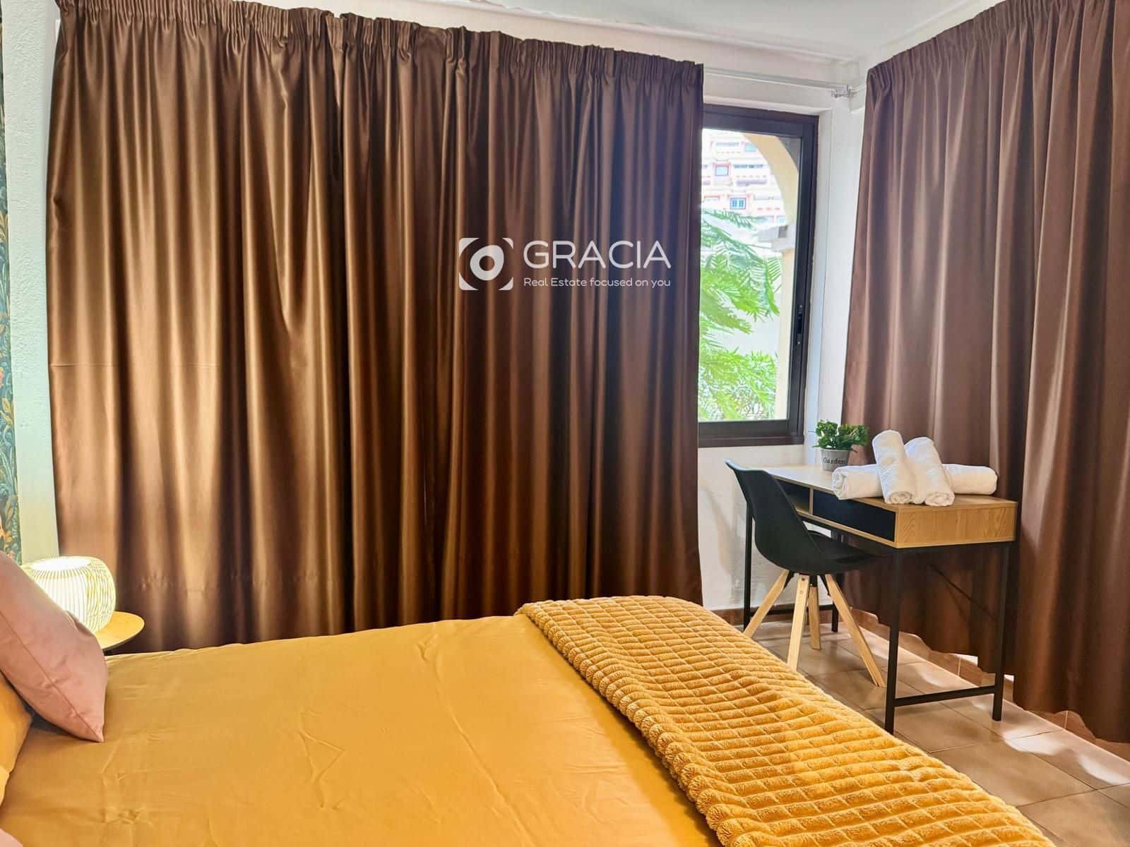 Piso de 1 habitación en Los Cristianos en alquiler con piscina - 1.700 € (Ref: 9606627)