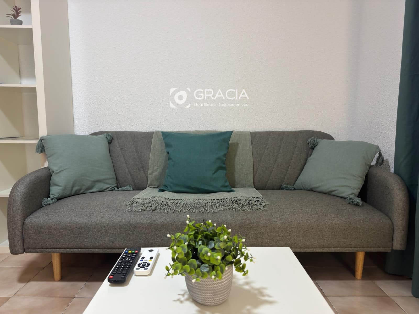 Piso de 1 habitación en Los Cristianos en alquiler con piscina - 1.700 € (Ref: 9606627)