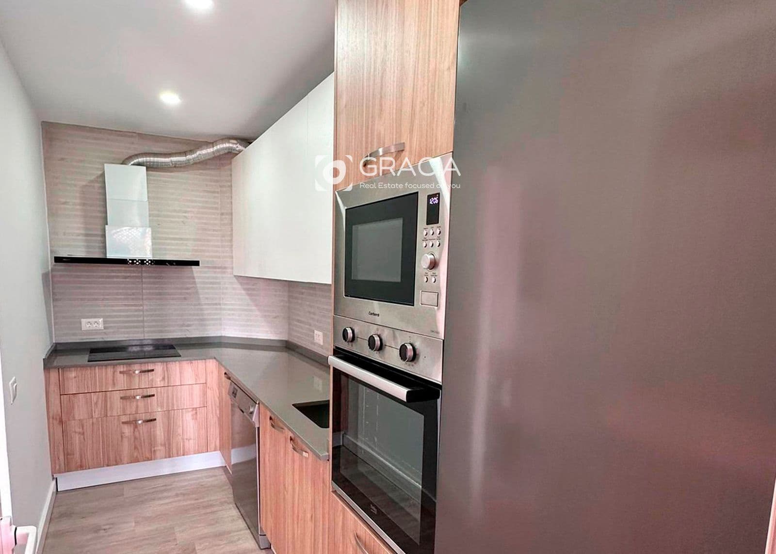 2 soverom Leilighet til salgs i Costa del Silencio med svømmebasseng garasje - € 279 000 (Ref: 9606885)