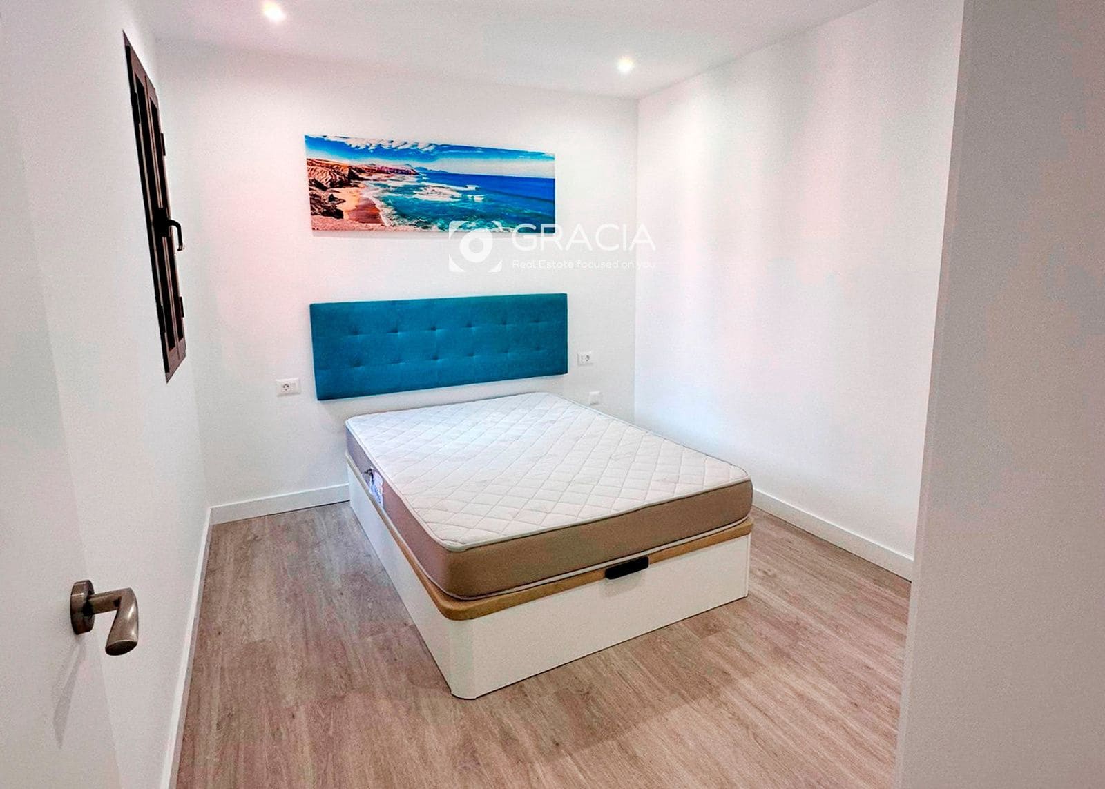 2 soverom Leilighet til salgs i Costa del Silencio med svømmebasseng garasje - € 279 000 (Ref: 9606885)