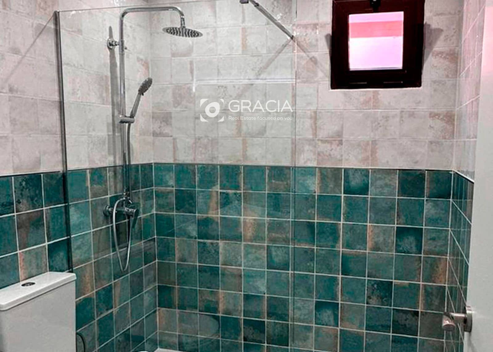 2 soverom Leilighet til salgs i Costa del Silencio med svømmebasseng garasje - € 279 000 (Ref: 9606885)