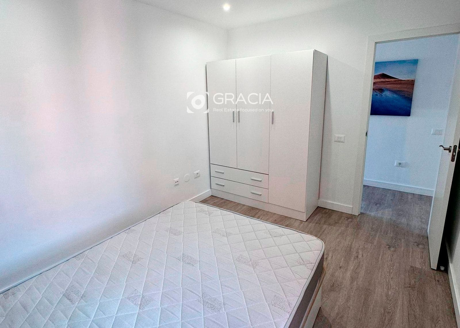 2 soverom Leilighet til salgs i Costa del Silencio med svømmebasseng garasje - € 279 000 (Ref: 9606885)