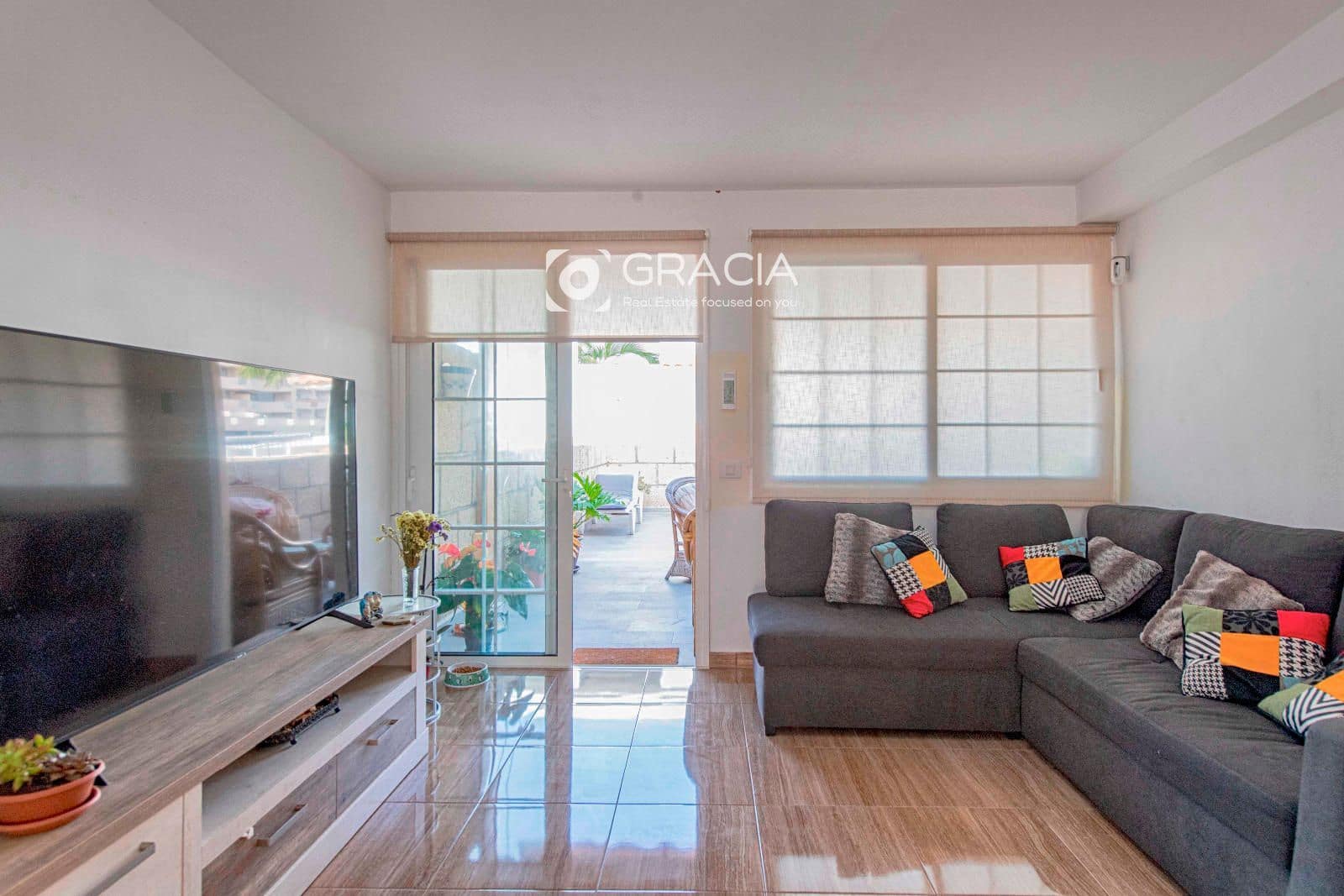 2 soveværelse Lejlighed til salg i Palm-Mar med garage - € 450.000 (Ref: 9654346)