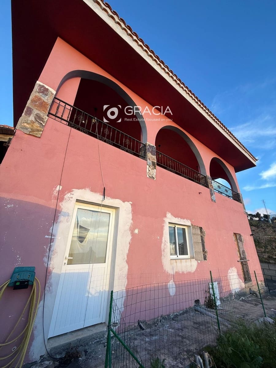 6 slaapkamer Villa te koop in Tijoco Bajo met garage - € 950.000 (Ref: 9687538)