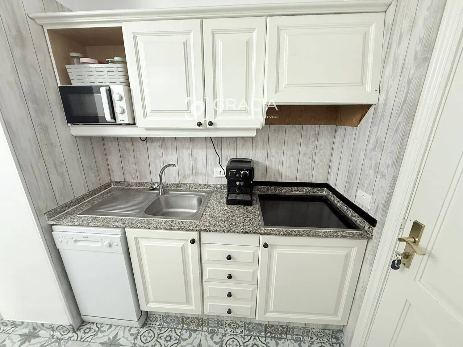 Piso de 1 habitación en Golf del Sur en venta con piscina garaje - 179.000 € (Ref: 9687644)