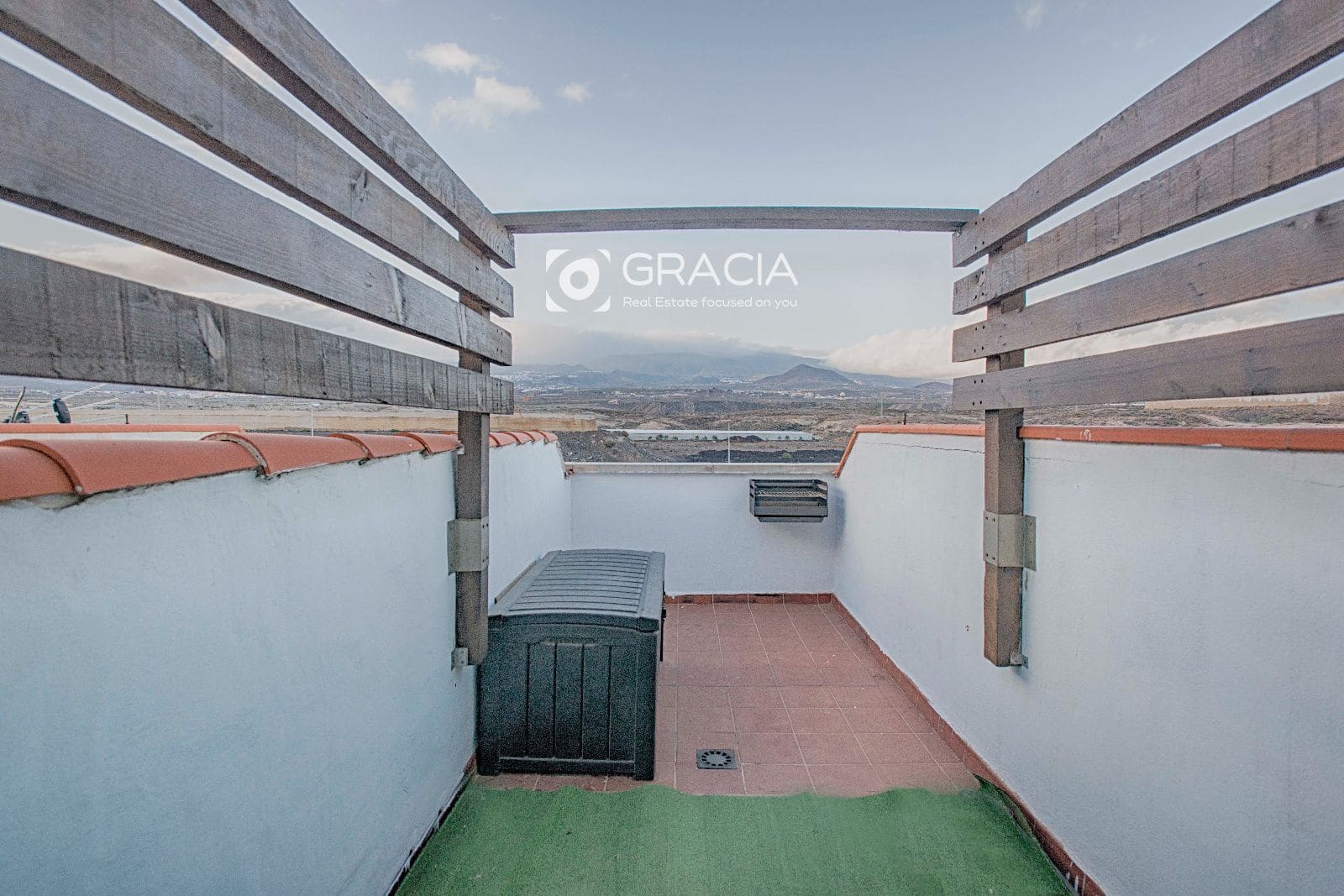 2 bedroom Flat for sale in Los Abrigos - € 255,000 (Ref: 9696772)