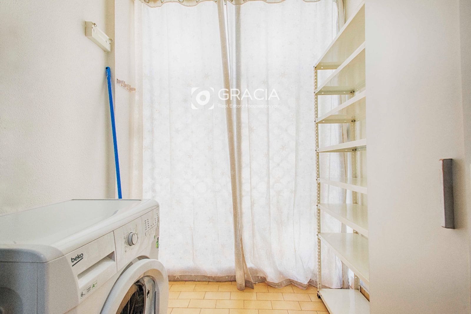 3 quarto Apartamento para venda em Los Cristianos com piscina garagem - 419 900 € (Ref: 9731248)