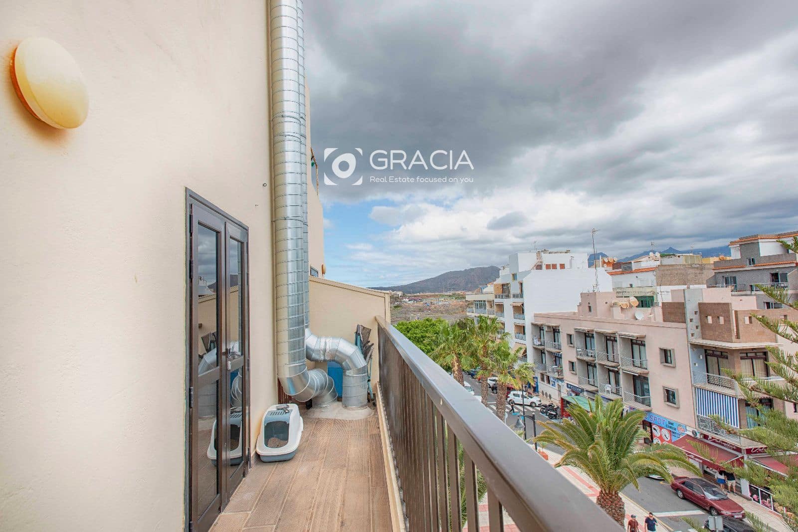 2 makuuhuone Kattohuoneisto myytävänä paikassa Las Galletas - 299 000 € (Ref: 9755193)