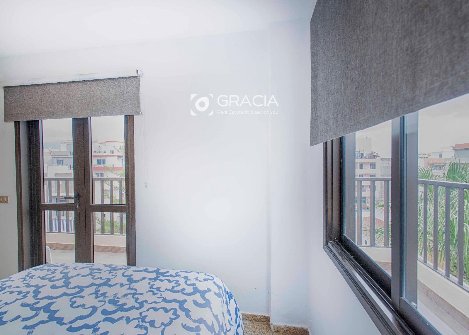 2 makuuhuone Kattohuoneisto myytävänä paikassa Las Galletas - 299 000 € (Ref: 9755193)