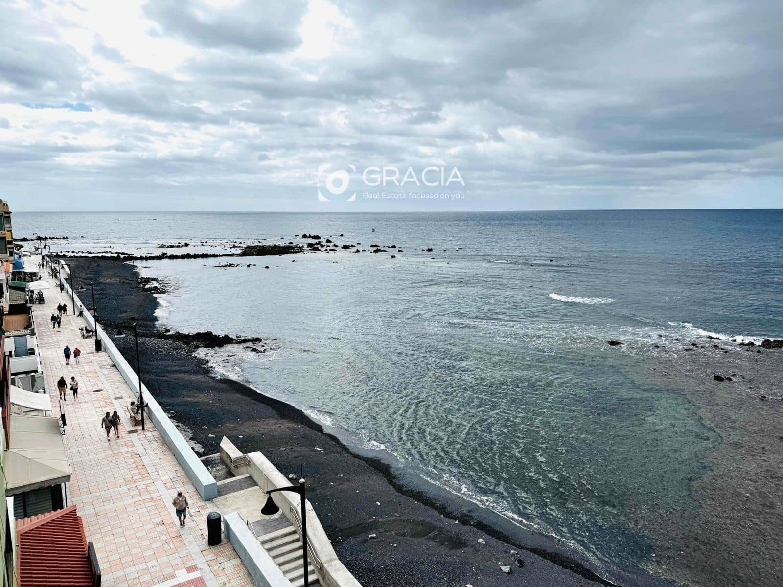 2 makuuhuone Kattohuoneisto myytävänä paikassa Las Galletas - 299 000 € (Ref: 9755193)