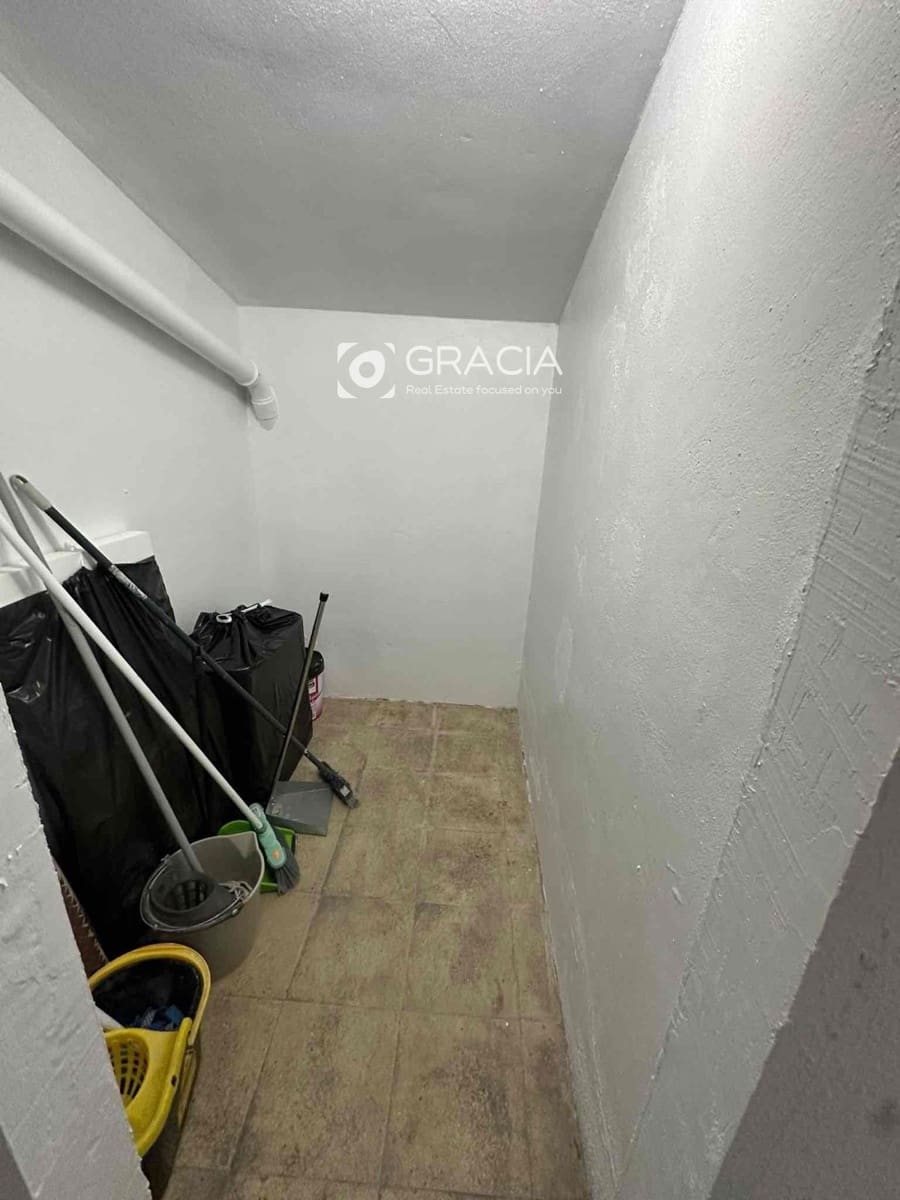 Erhverv til salg i Costa Adeje - € 350.000 (Ref: 9770135)