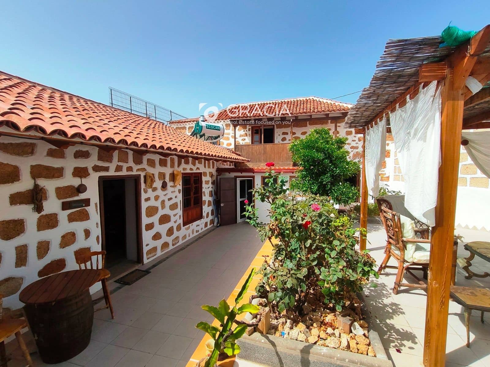 4 chambre Villa/Maison à vendre à Granadilla de Abona - 555 000 € (Ref: 9787901)