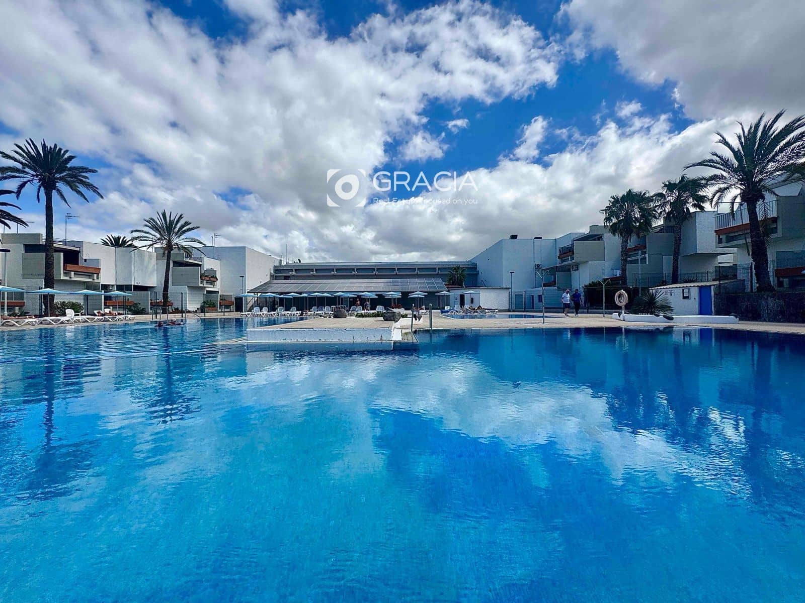 1 makuuhuone Asunto myytävänä paikassa Costa del Silencio mukana uima-altaan - 190 000 € (Ref: 9795716)