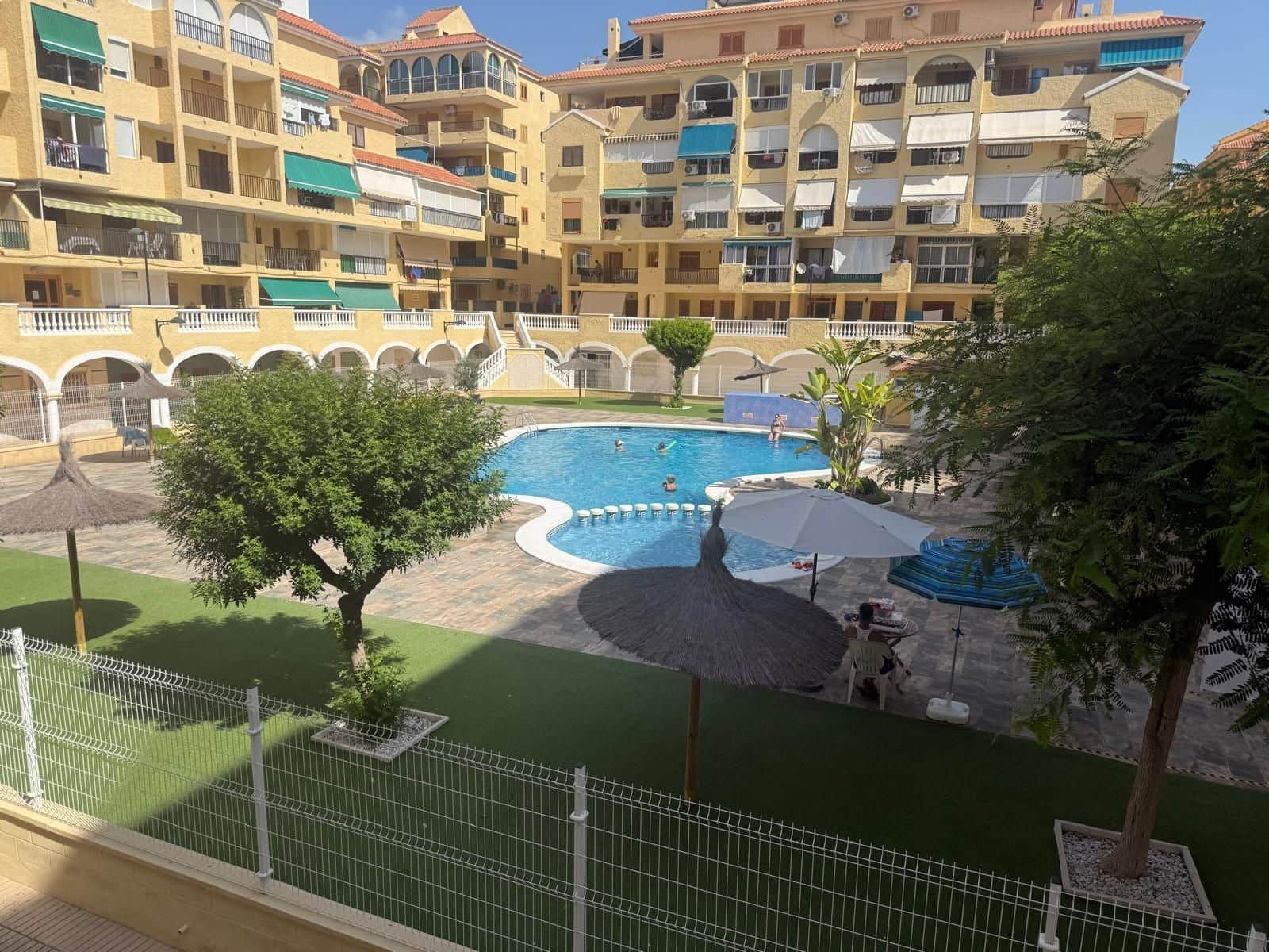 2 chambre Appartement à vendre à Torrevieja avec piscine garage - 159 900 € (Ref: 10022051)