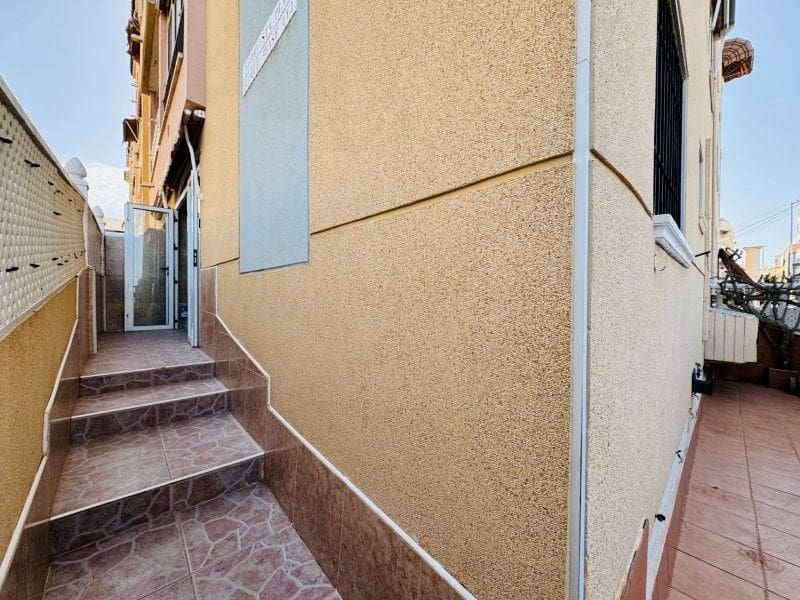 2 sypialnia Apartament na sprzedaż w Torrevieja z basenem garażem - 169 000 € (Ref: 10042599)