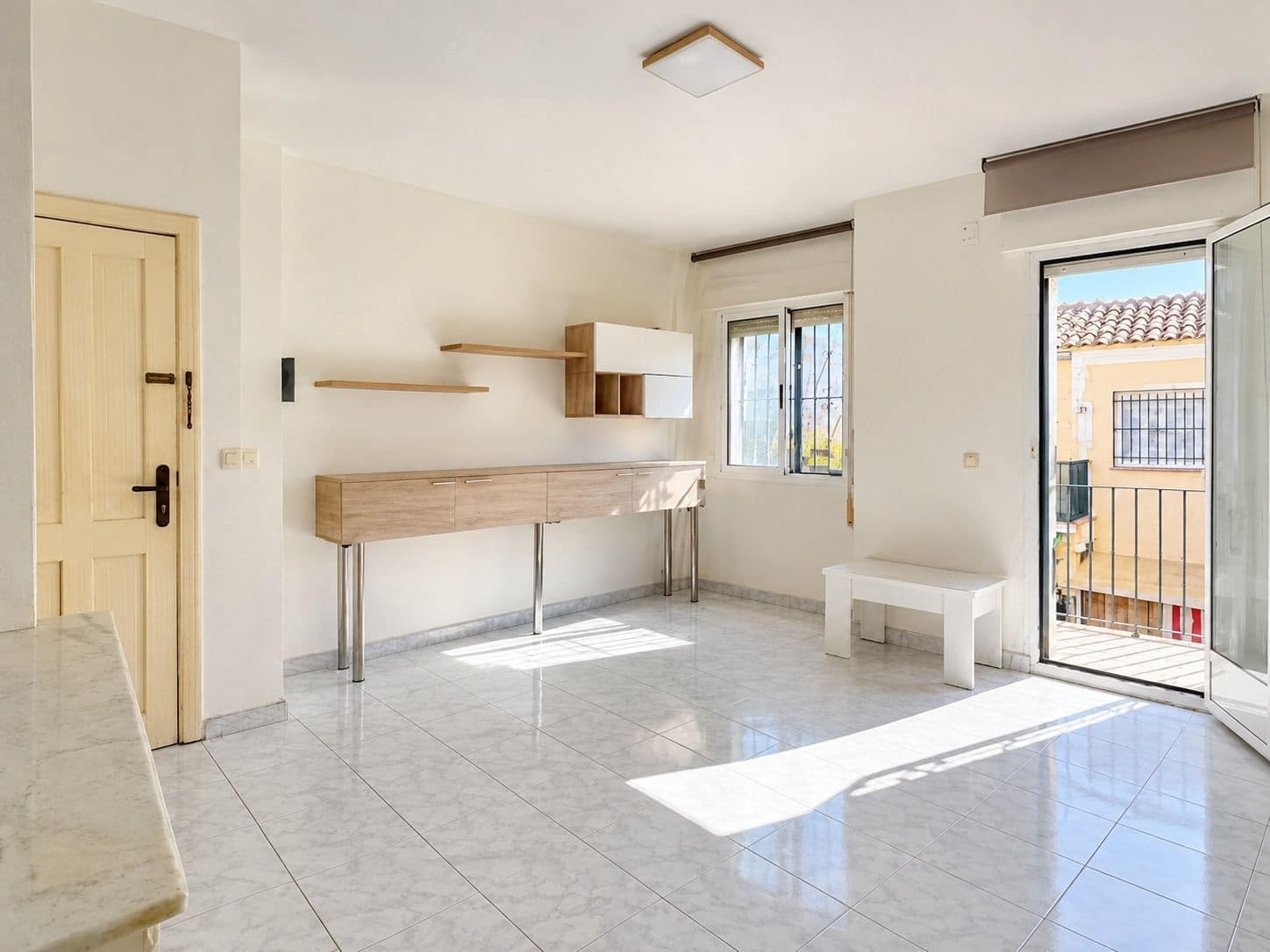 3 quarto Moradia Geminada para venda em Torrevieja com piscina - 147 500 € (Ref: 10075374)
