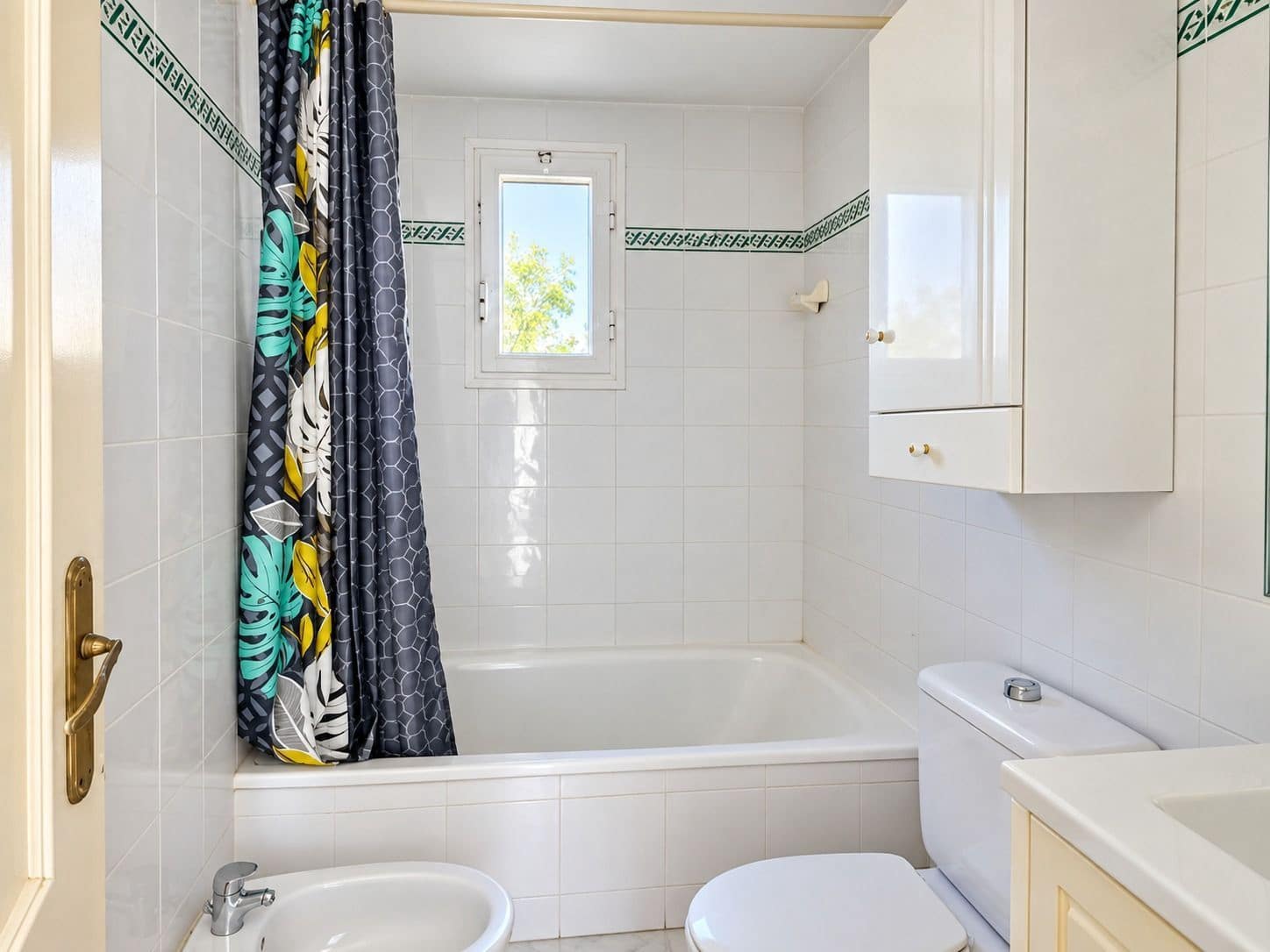 3 quarto Moradia Geminada para venda em Torrevieja com piscina - 147 500 € (Ref: 10075374)